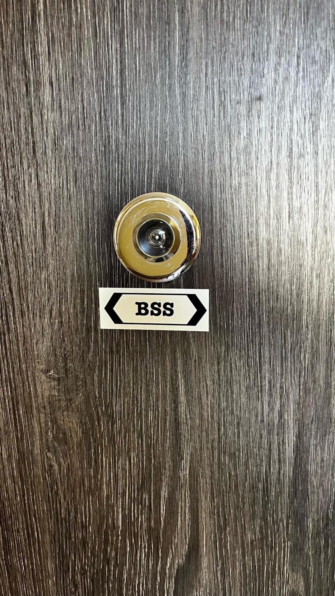 Apartman Bss Trenčín Zewnętrze zdjęcie