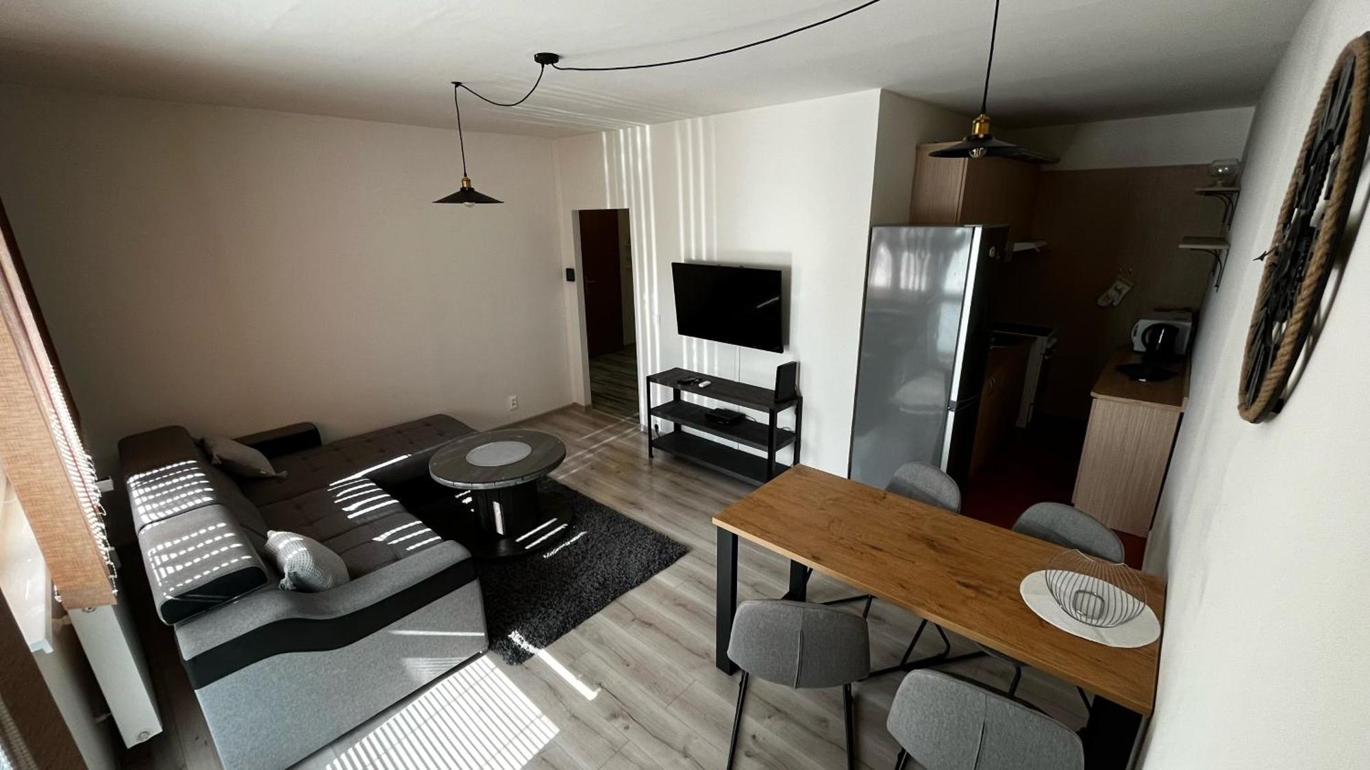 Apartman Bss Trenčín Zewnętrze zdjęcie